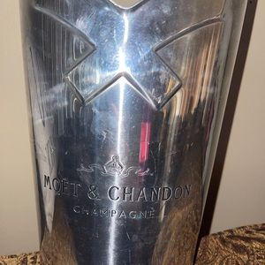 Vintage Moet & Chandon champagne ice bucket